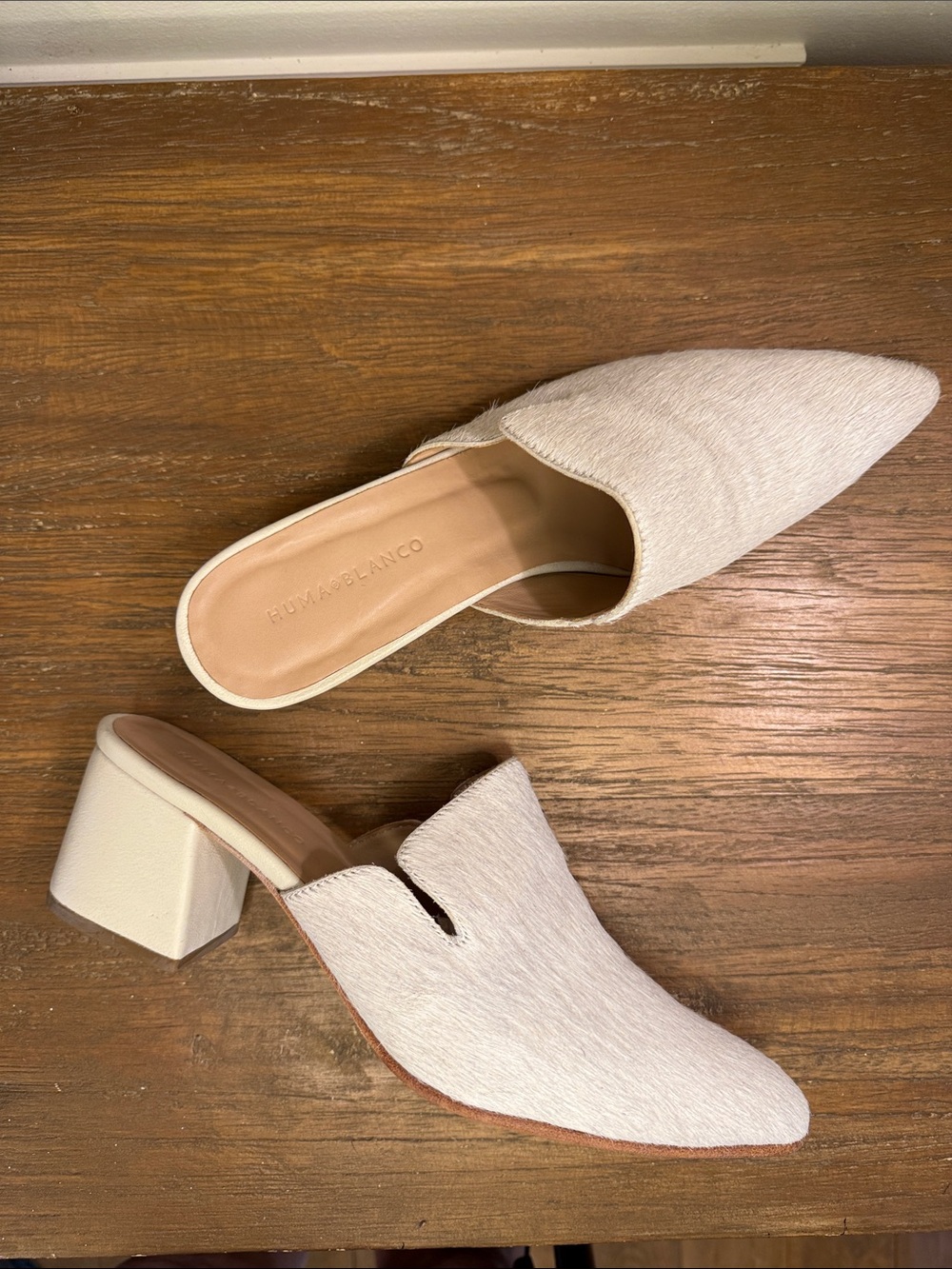 HUMA BLANCO Pony Fur Mules